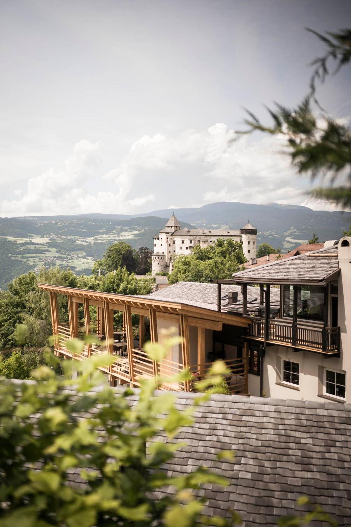 Presulis Lodges Fiè Extérieur photo